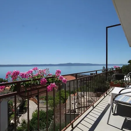 By The Sea Podgora, Makarska - 6774 شقة *